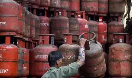 पंजाब में गैस एजेंसियों की मनमानी, होम डिलीवरी के नाम पर जेब पर डाका