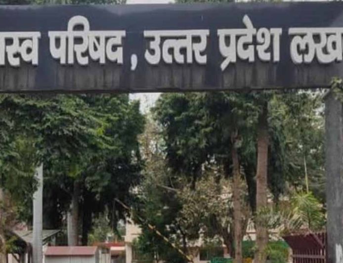 सबसे अधिक राजस्व मामले निस्तारित कर लखनऊ अव्वल, जनपदीय न्यायालयों में जौनपुर ने फिर मारी बाजी