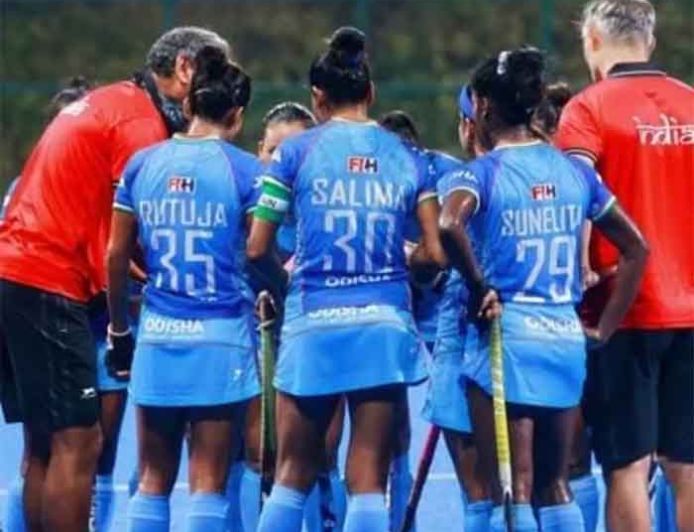 हैदराबाद पहुंची इंग्लैंड महिला हॉकी टीम, एफआईएच वर्ल्ड कप 2026 क्वालीफायर की तैयारी तेज