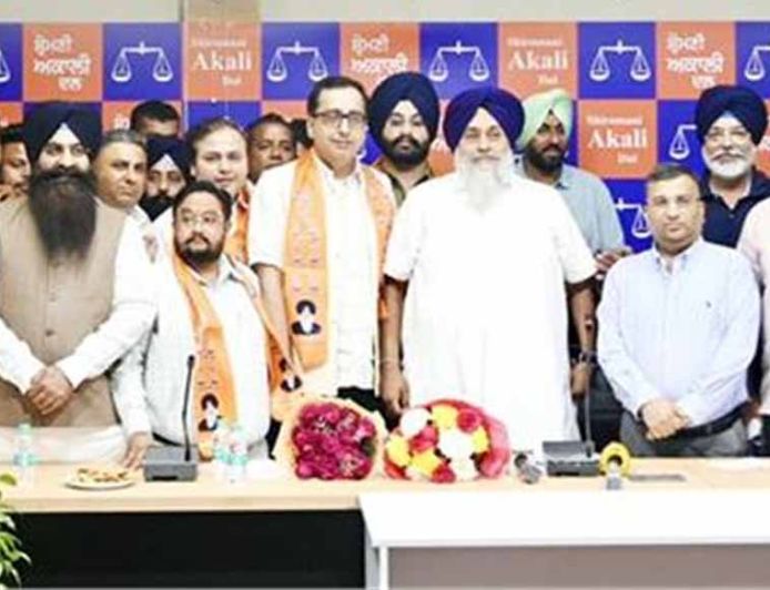 पंजाब की राजनीति में बड़ा उलटफेर: पूर्व कैबिनेट मंत्री का पोता अकाली दल में शामिल, पार्टी ने सौंपी अहम जिम्मेदारी