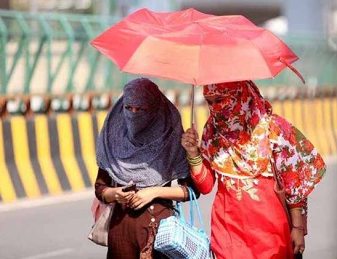 मार्च की शुरुआत में ही तपने लगा गाजियाबाद, प्रदूषण और बिजली कटौती से बढ़ी मुश्किलें