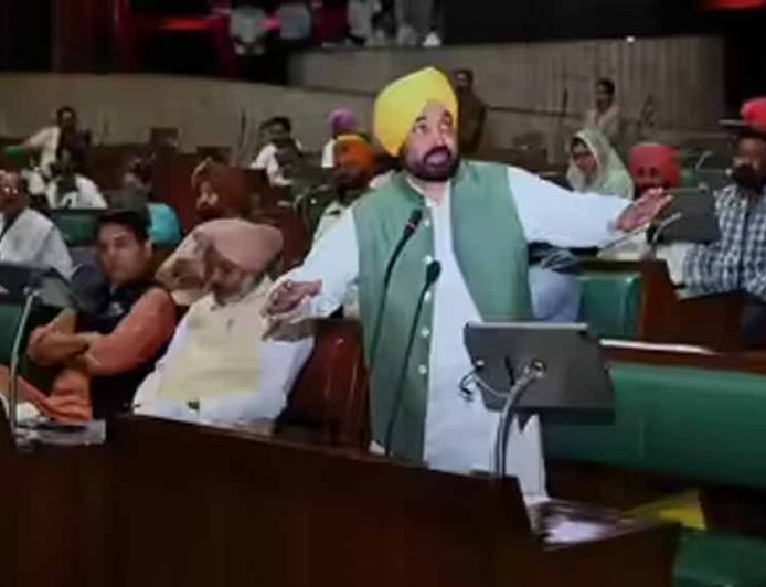 पंजाब सरकार को मिला कांग्रेस-शिअद का साथ, भारत-अमेरिका व्यापार पर केंद्र की आलोचना