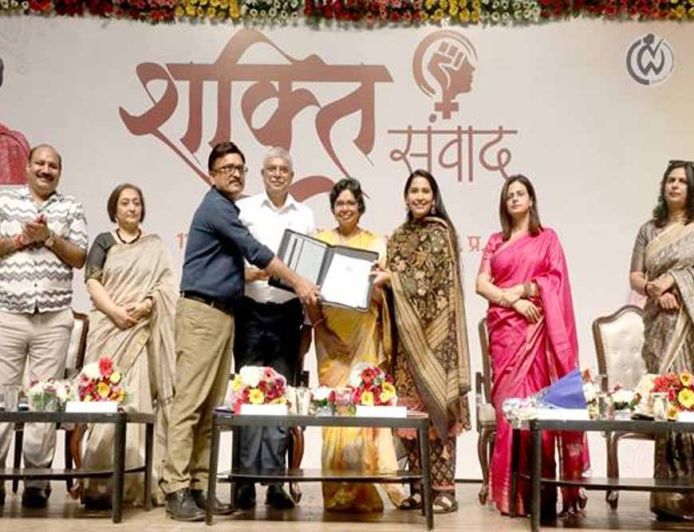 आँगन से आसमान तक महिलाओं की भूमिका महत्वपूर्ण:  रहाटकर