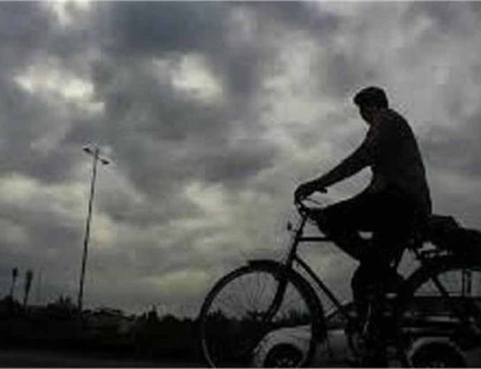 पंजाब में बदला मौसम का मिजाज: बारिश और ठंडी हवाओं से बढ़ी ठंड, 14–15 मार्च को इन जिलों में बरसात के आसार