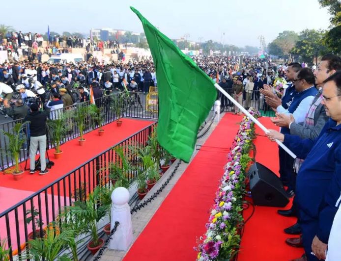 विकसित राजस्थान रन 2026: मुख्यमंत्री भजनलाल शर्मा ने दिखाई हरी झंडी, हजारों युवा दौड़े