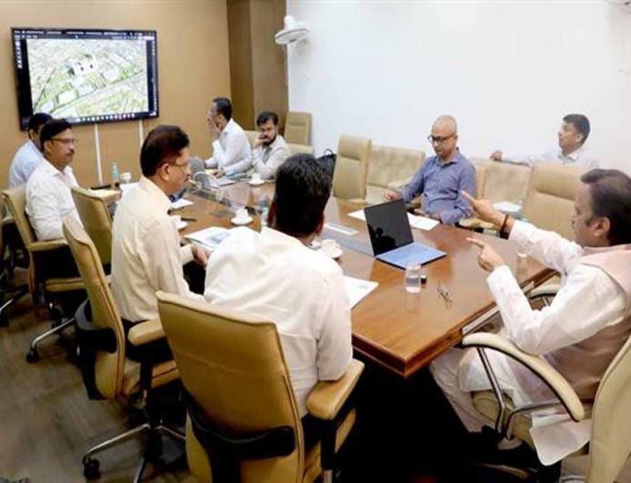 एमजीएम इंदौर में नवीन अत्याधुनिक चिकित्सालय भवन क्षेत्र की चिकित्सा सेवाओं को करेगा सुदृढ़ : उप मुख्यमंत्री शुक्ल