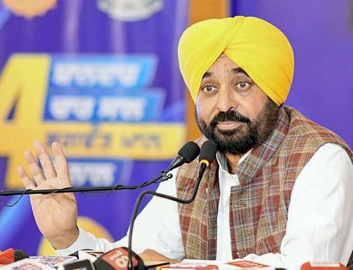 पंजाब में महिलाओं को बड़ी सौगात: CM भगवंत मान ने 33% आरक्षण, मासिक सहायता और नौकरियों का किया ऐलान