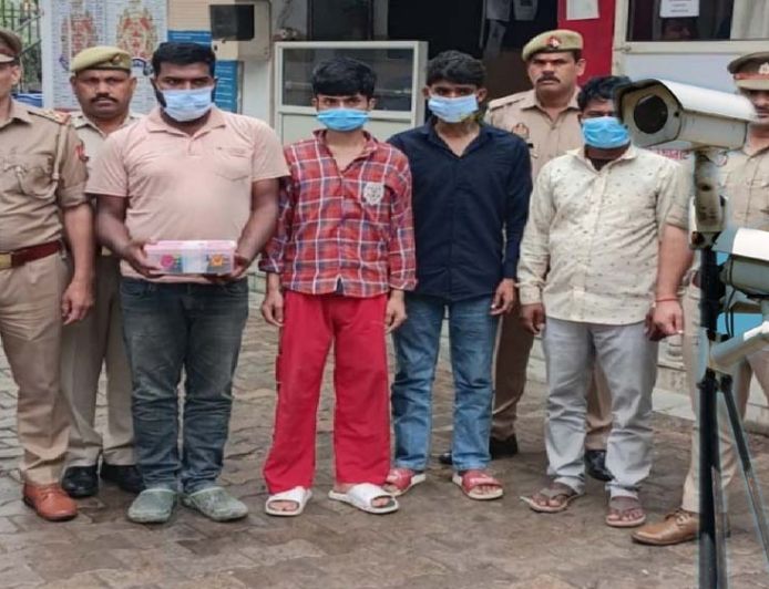 PAK की नापाक साजिश! दिल्ली से कश्मीर तक सेना की जासूसी के लिए लगवाए जा रहे थे CCTV कैमरे