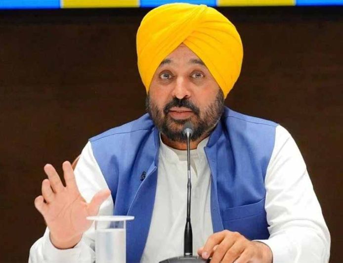 CM मान का विपक्ष पर वार: अगले महीने से महिलाओं को मिलेंगे ₹1500 हर महीने