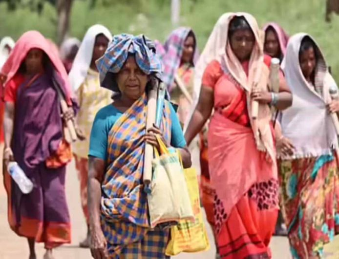 बिहार में श्रमिक ई-KYC में शिवहर नंबर-1: 72,193 मजदूरों का रिकॉर्ड पंजीयन