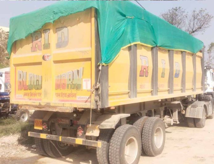 होशियारपुर में डम्परों पर सख्ती: शाम 7 से सुबह 7 बजे तक खनिज परिवहन पर रोक