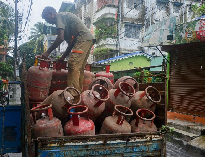 राजस्थान में कमर्शियल एलपीजी वितरण की नई नीति लागू अस्पतालों को मिलेगी प्राथमिकता