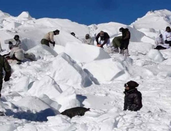 लद्दाख हिमस्खलन में नालंदा का वीर शहीद, अंतिम विदाई में उमड़ा जनसैलाब