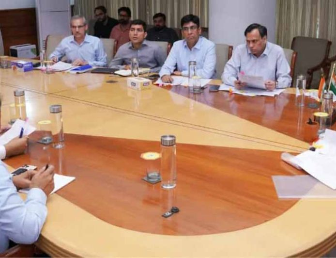 हरियाणा में स्वच्छता का हाई-टेक मॉडल: मशीनों पर कैमरे, ड्रेस कोड में दिखेंगे कर्मचारी