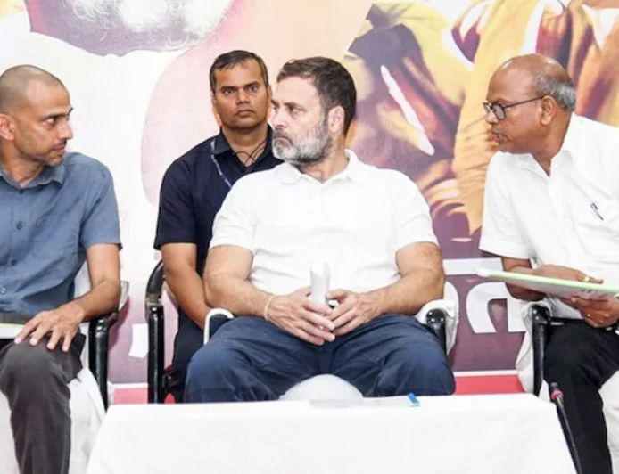 बिहार कांग्रेस का बड़ा दांव, 53 जिला अध्यक्षों की सूची जारी, 43 नए चेहरों को मिली कमान