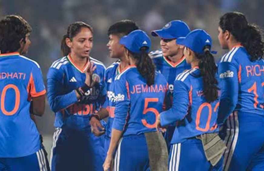 हीली के बाद मूनी का कहर, भारत के खिलाफ 409 रन बरसे, शर्मनाक रिकॉर्ड्स की झड़ी