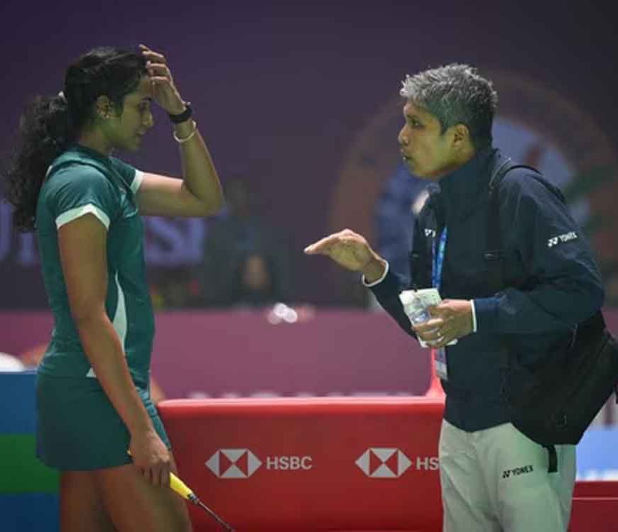 दुबई एयरस्ट्राइक से बचकर निकले पीवी सिंधू के कोच, बोले- ‘हम सुरक्षित हैं, पर हालात डराने वाले थे’