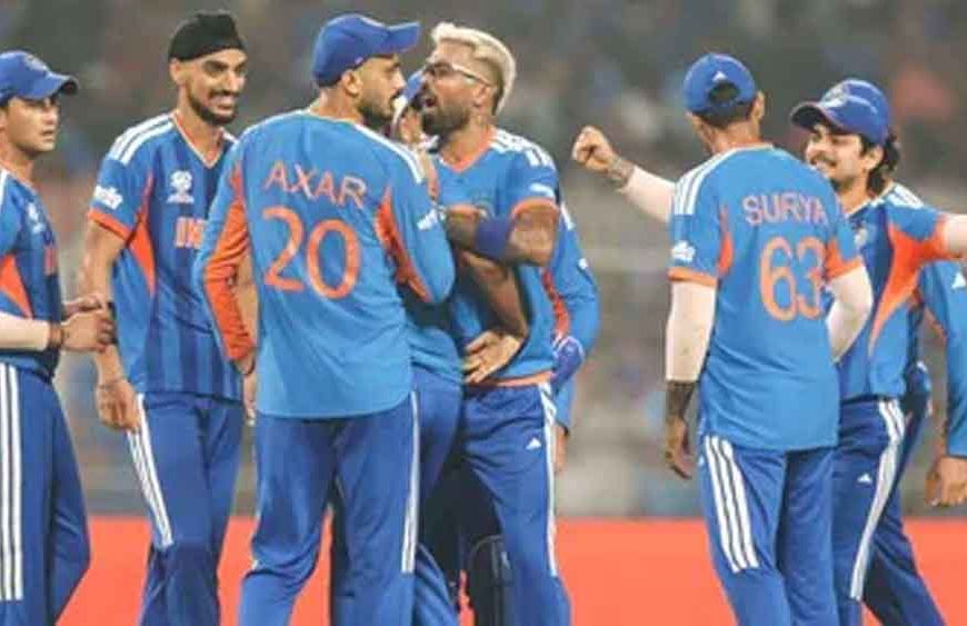 ICC टूर्नामेंट में सेमीफाइनल का बादशाह बना भारत, रचा नया इतिहास