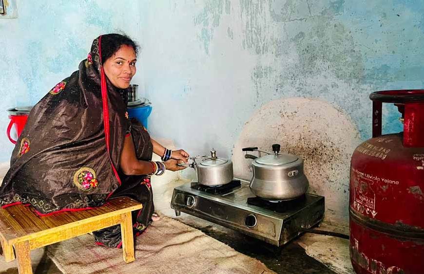 उज्ज्वला योजना 3.0 से कबीरधाम के 1339 परिवारों को मिली धुआँ-मुक्त रसोई