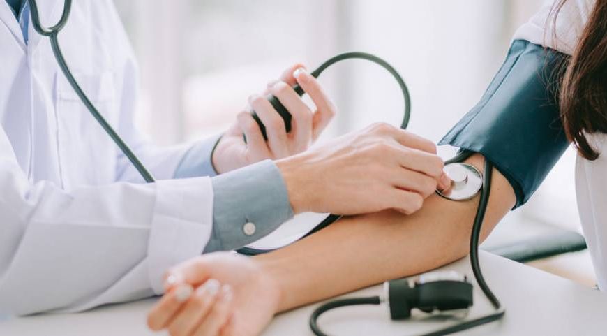 बीपी मरीजों के लिए बड़ी राहत: रोज़ दवा खाने की झंझट खत्म करने वाला नया वैज्ञानिक समाधान