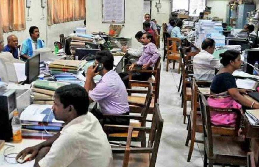 MP के 1 लाख कर्मचारियों को झटका, वेतन कटौती मामले में मोहन सरकार SC जाएगी; 400 करोड़ का बकाया भुगतान अटका