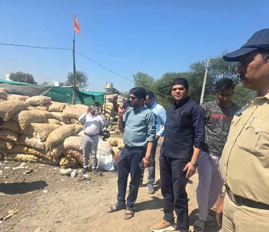 महू के कोदरिया में बिना अनुमति चल रहे आलू चिप्स कारखानों पर प्रशासन का शिकंजा, तीन इकाइयां सील