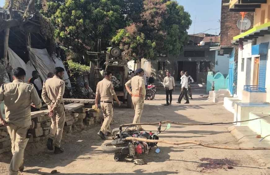 दमोह में सनसनी: जेल से छूटते ही फिर बना कातिल, रॉड-हथौड़े से युवक की बेरहमी से हत्या