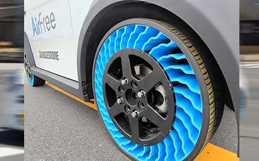 Airfree Tyres: बिना हवा और पंचर के चलने वाले टायर पेश, जानें खासियत