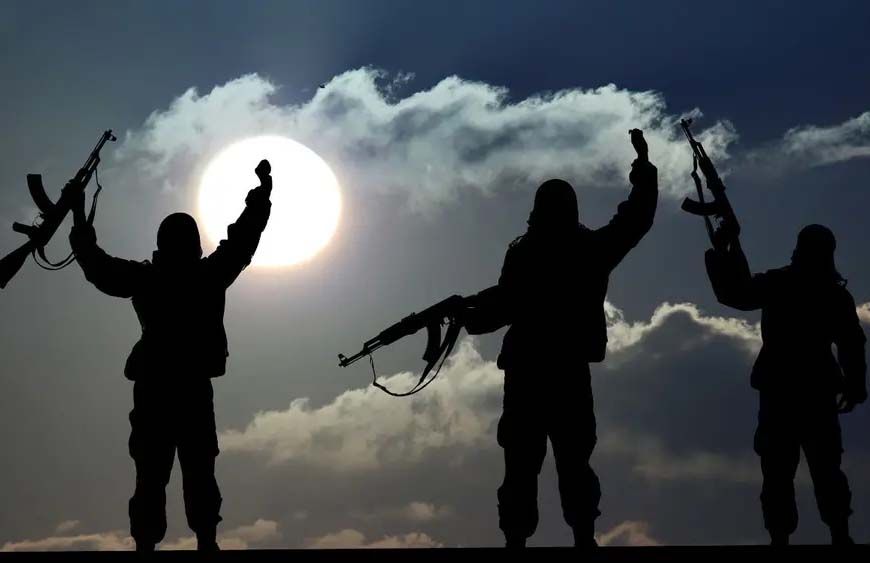 PAK में लश्कर-ए-तैयबा की नई साजिश, महिलाओं का इस्तेमाल कर आतंकी योजना का खुलासा