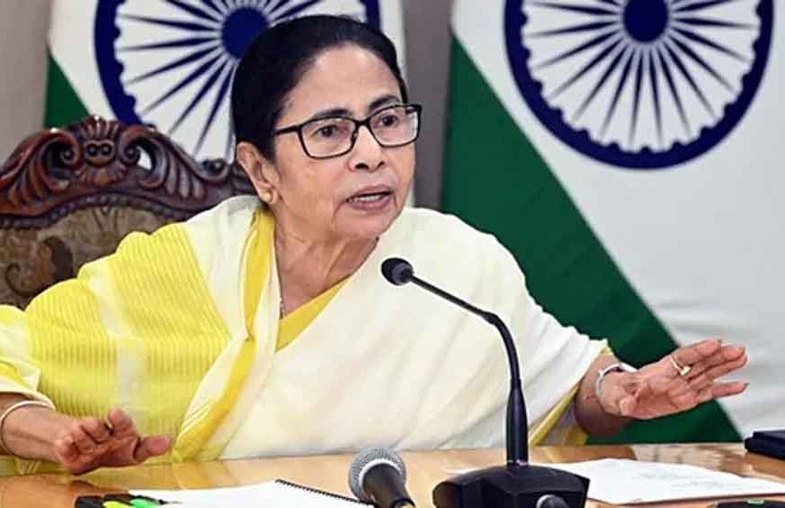 राज्यपाल के इस्तीफे पर भड़कीं ममता बनर्जी, बोलीं- ‘अमित शाह ने किया है तो जरूर राजनीतिक साजिश होगी’