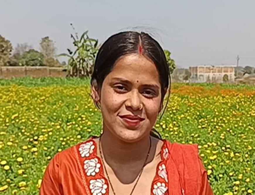 21 साल की रत्ना बनीं आधुनिक खेती की मिसाल, नए तरीकों से कमा रहीं लाखों रुपए