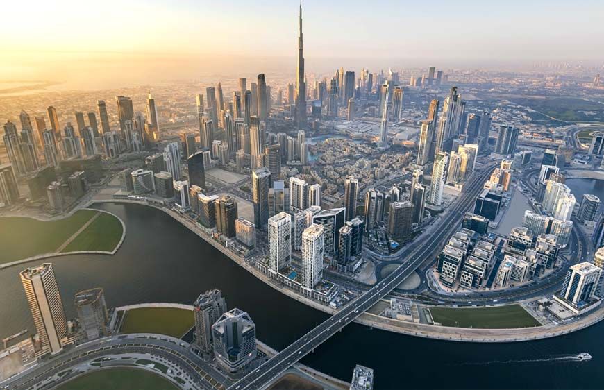 युद्ध के संकट में दुबई रियल एस्टेट, अरबों डॉलर के निवेश पर मंडरा रहा बड़ा खतरा