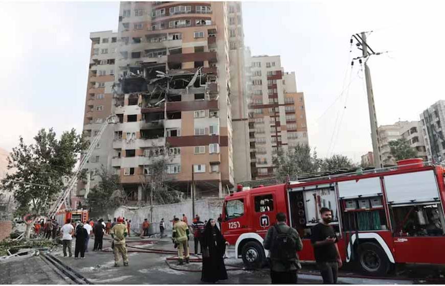 हफ्तेभर के युद्ध में ही हिली दुनिया, ईरान संकट के बीच उछले कच्चे तेल के दाम