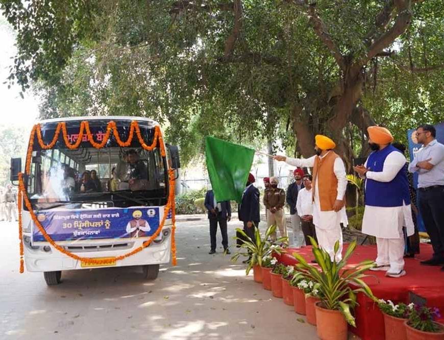 मुख्यमंत्री भगवंत सिंह मान ने प्रिंसिपलों के आठवें बैच को सिंगापुर प्रशिक्षण के लिए किया रवाना, अब तक 234 शिक्षक जा चुके