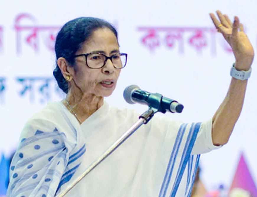 एलपीजी कीमतों में बढ़ोतरी के खिलाफ ममता का बड़ा ऐलान, कोलकाता में निकलेगा विरोध मार्च