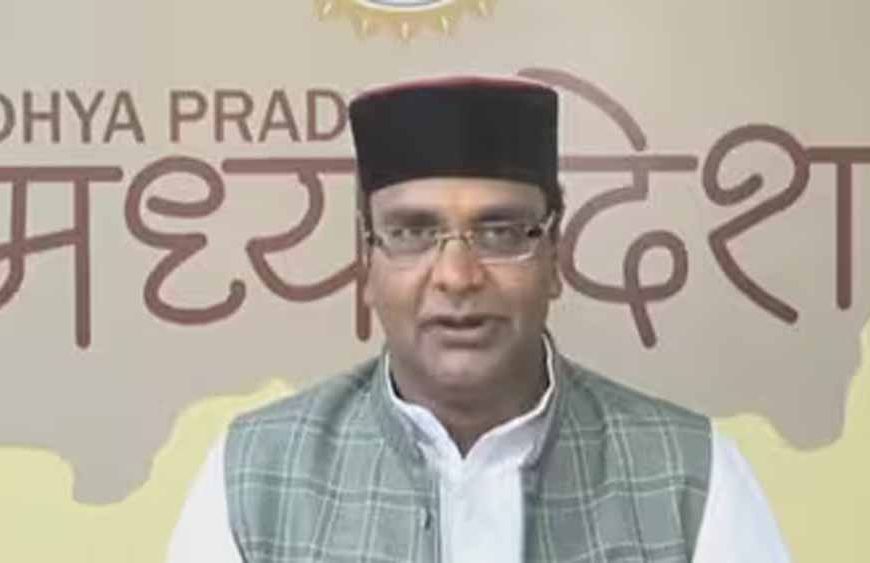 हर पंचायत में पैक्स के माध्यम से जन औषधि केंद्रों का किया जाएगा विस्तार : मंत्री  सारंग मैनिट में कार्यक्रम में शामिल हुए