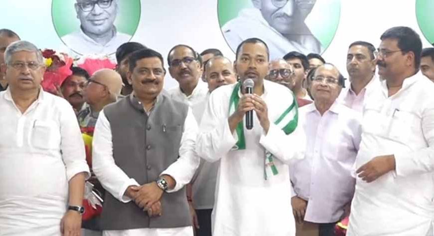 जदयू में शामिल हुए निशांत कुमार, सदस्यता के बाद बिहार की जनता को दिया बड़ा संदेश