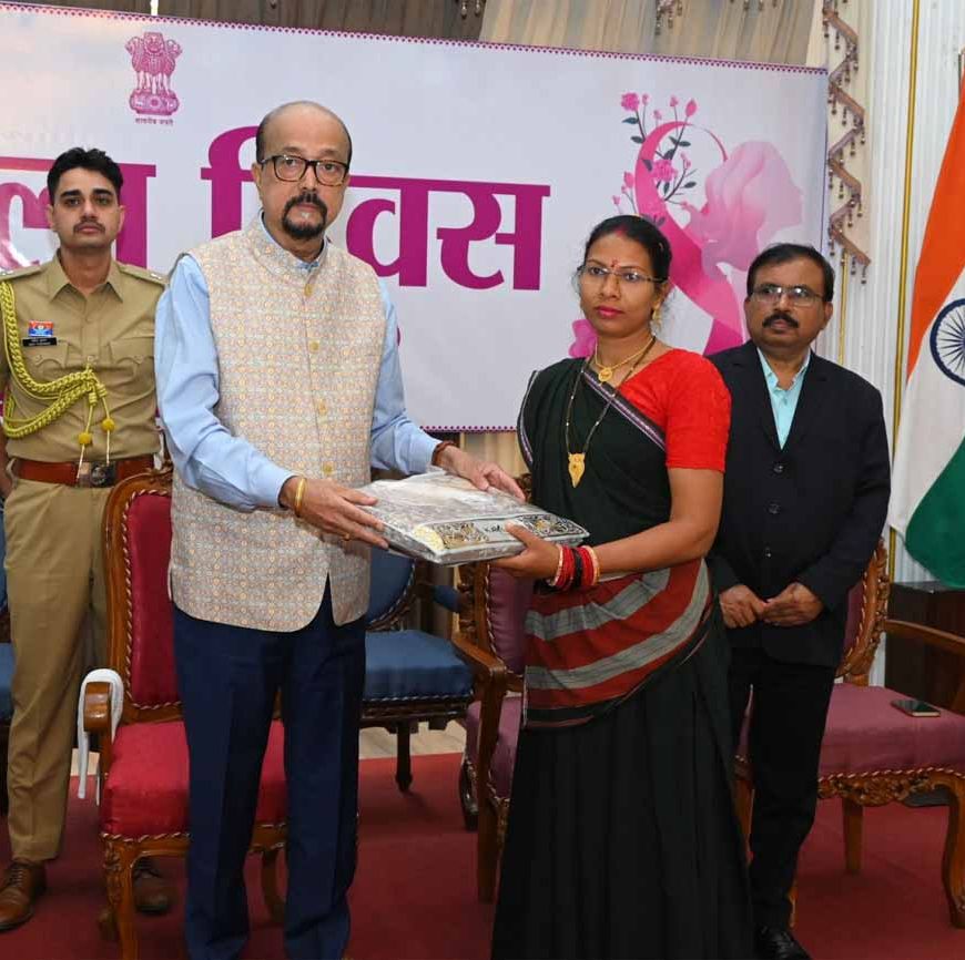 नारी शक्ति इस देश के विकास की धुरी, अंतिम पंक्ति की महिलाओं तक विकास पहुंचाने के लिए हम कृत संकल्पित‘