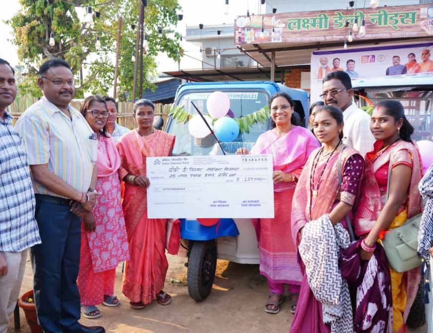 अंतर्राष्ट्रीय महिला दिवस पर महिलाओं को मिली आत्मनिर्भरता की राह