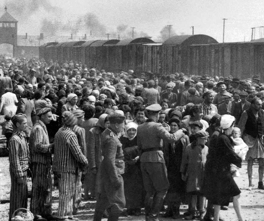 हिटलर का खौफनाक नाजी कैंप: जहां इंसानियत तड़प-तड़प कर मरी, इतिहास पढ़कर कांप उठेगी रूह