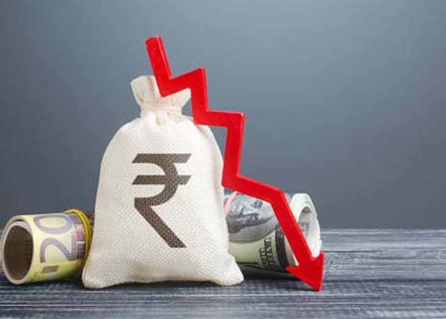 पश्चिम एशिया तनाव का असर: डॉलर के मुकाबले रुपया रिकॉर्ड गिरावट में, 92.5 तक पहुंचा