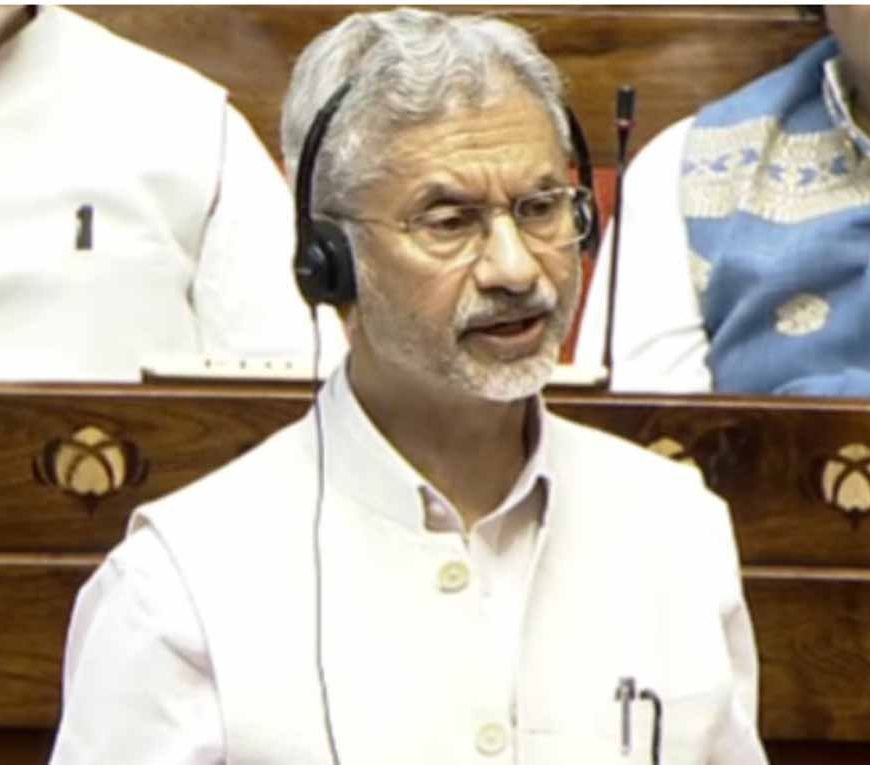 पश्चिम एशिया संकट पर संसद में जयशंकर का बयान: संवाद और कूटनीति पर जोर, भारतीयों की वापसी को लेकर भी दी जानकारी