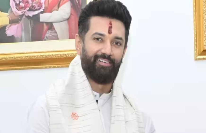 पटना में लगे पोस्टर: क्या बिहार के अगले CM होंगे चिराग पासवान? सियासत गरमाई