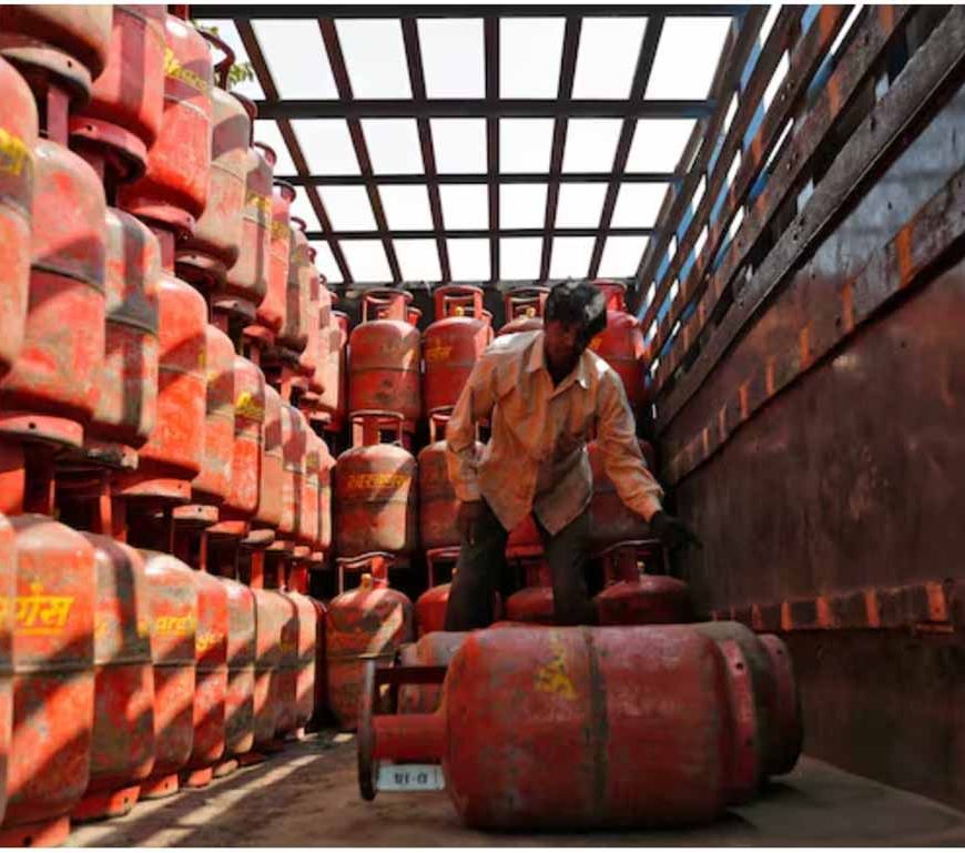ऑनलाइन बुकिंग के बिना नहीं मिलेगा गैस सिलेंडर, ईरान-इजराइल जंग का असर