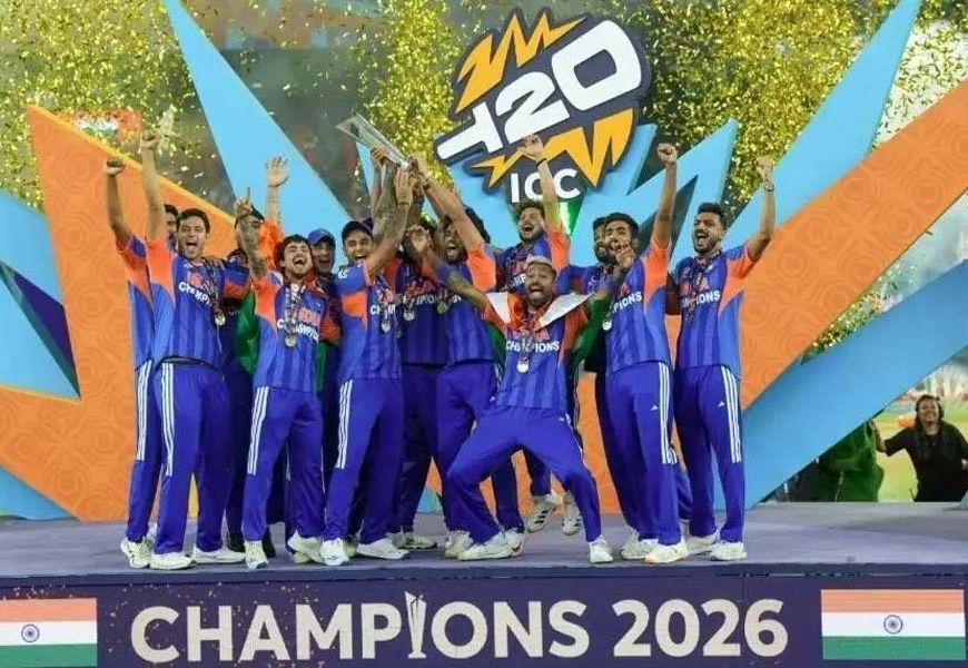 ट्रॉफी मंदिर ले जाने पर सियासी घमासान, TMC सांसद बोले—टीम इंडिया पर शर्म आती है; कांग्रेस ने भी जताई नाराजगी