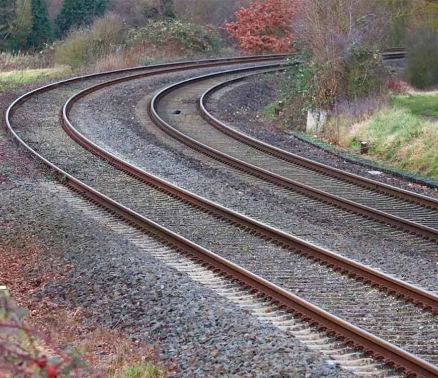 सतना में दिल दहला देने वाली घटना, महिला ने बेटी संग मालगाड़ी के आगे कूदकर दी जान