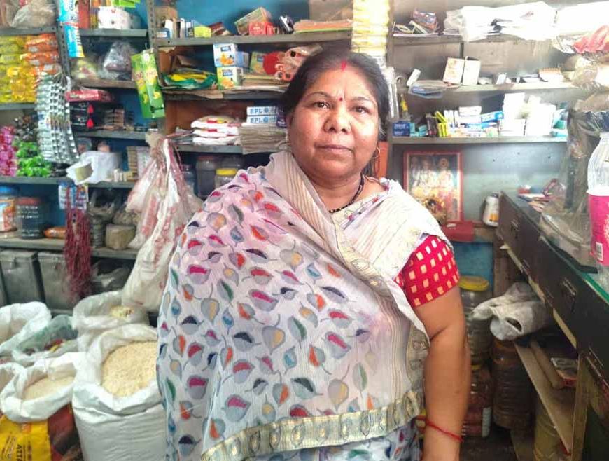 सरकारी योजनाओं ने बदली शशि केशरवानी की तकदीर, छोटे व्यवसाय से आत्मनिर्भरता की नई मिसाल