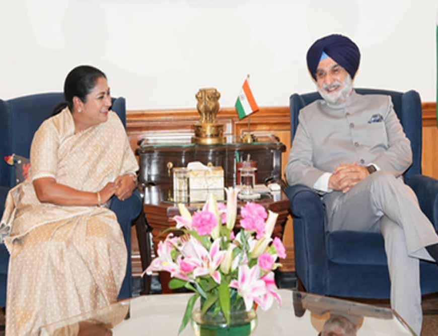 सीएम रेखा गुप्ता का बड़ा बयान: तरनजीत सिंह संधू के नेतृत्व में काम करेगी दिल्ली सरकार