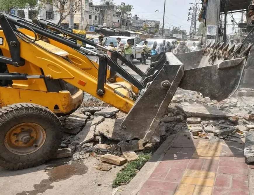 भरतपुर में दुकानों पर लाल निशान से मचा हड़कंप, कार्रवाई के डर से व्यापारियों की उड़ी नींद