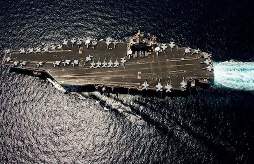 ईरान का दावा: एयरक्राफ्ट करियर 'अब्राहम लिंकन' पर मिसाइल हमला; अमेरिका ने किया खारिज